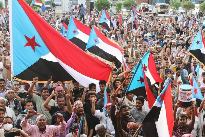 葉門分離主義南方過渡委員會宣布解散　領導人逃往阿聯酋引內部分歧