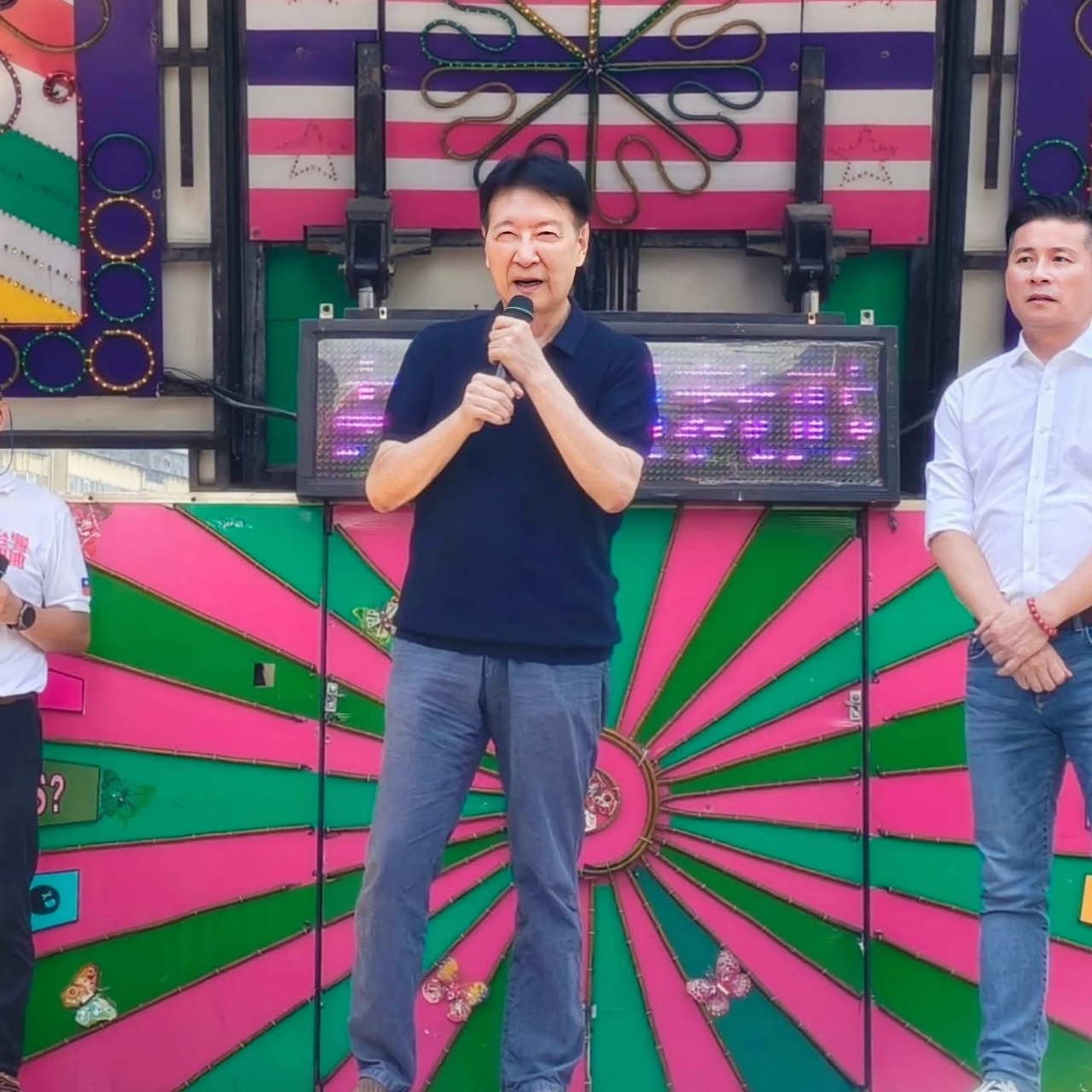 中廣董事長趙少康則在宣講中透露，許多民眾對於簽署罷免綠委的連署書感到畏懼。圖/取自趙少康臉書