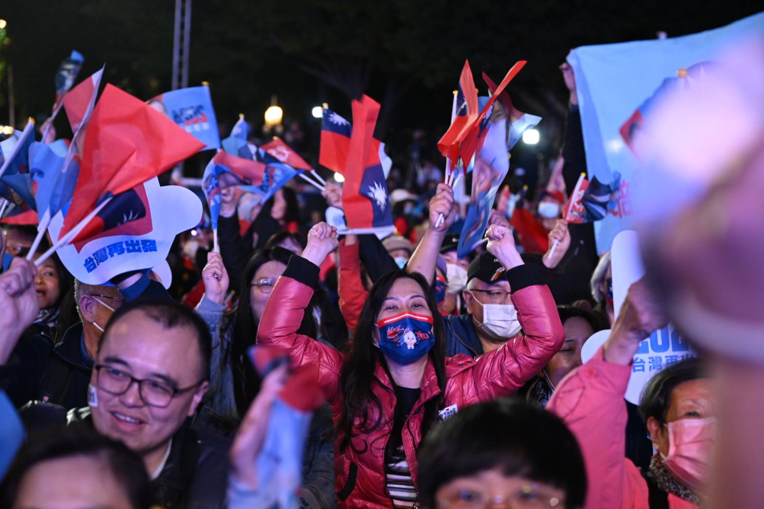 到場的民眾情緒亢奮。圖/民眾提供