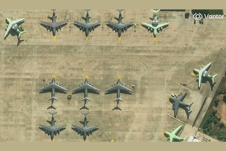 美媒衛星照曝光　疑現4架空警-3000　陸新預警機量產？