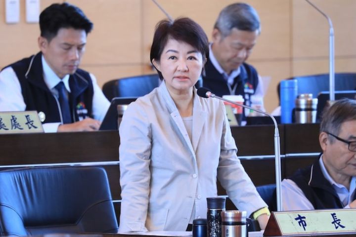 魔術師校園演講偷渡網紅入校直播　還嗆校長　 盧秀燕震怒：依法究責