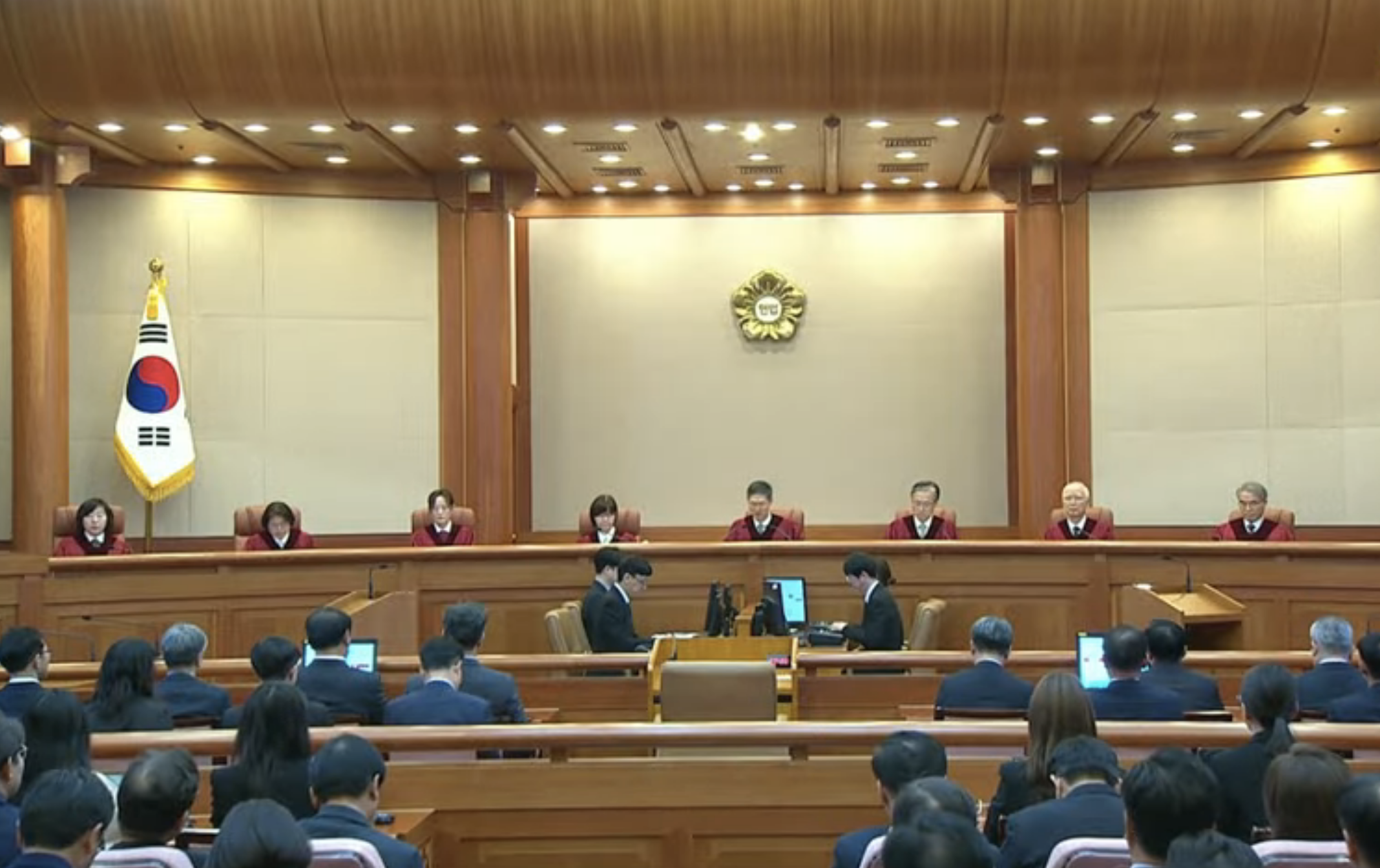 南韓總統尹錫悅彈劾案在歷經111天後，南韓憲法法院4日上午宣判。圖/翻攝自MBN News YouTube頻道