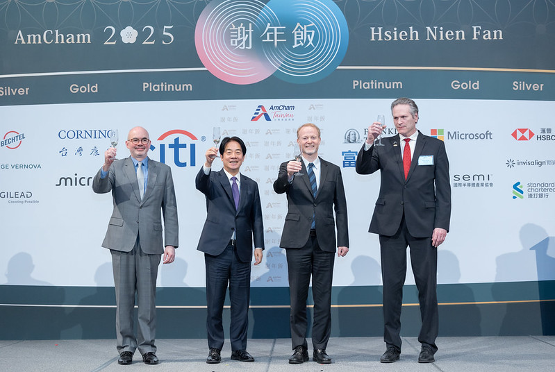 谷立言真忙　推銷軍火又推銷美國石油天然氣