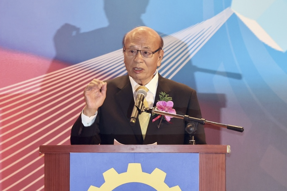 潘俊榮表示，經濟部長已承諾不會缺水缺電。圖／中央社