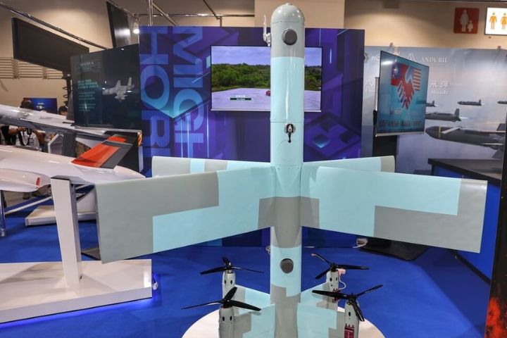  勁蜂三型反裝甲無人機，具備垂直起降能力。圖/中央社