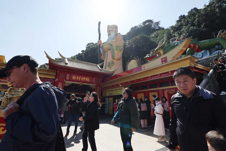 初三晨輻射冷卻中部恐降至6度　中午起氣溫回升各地晴朗