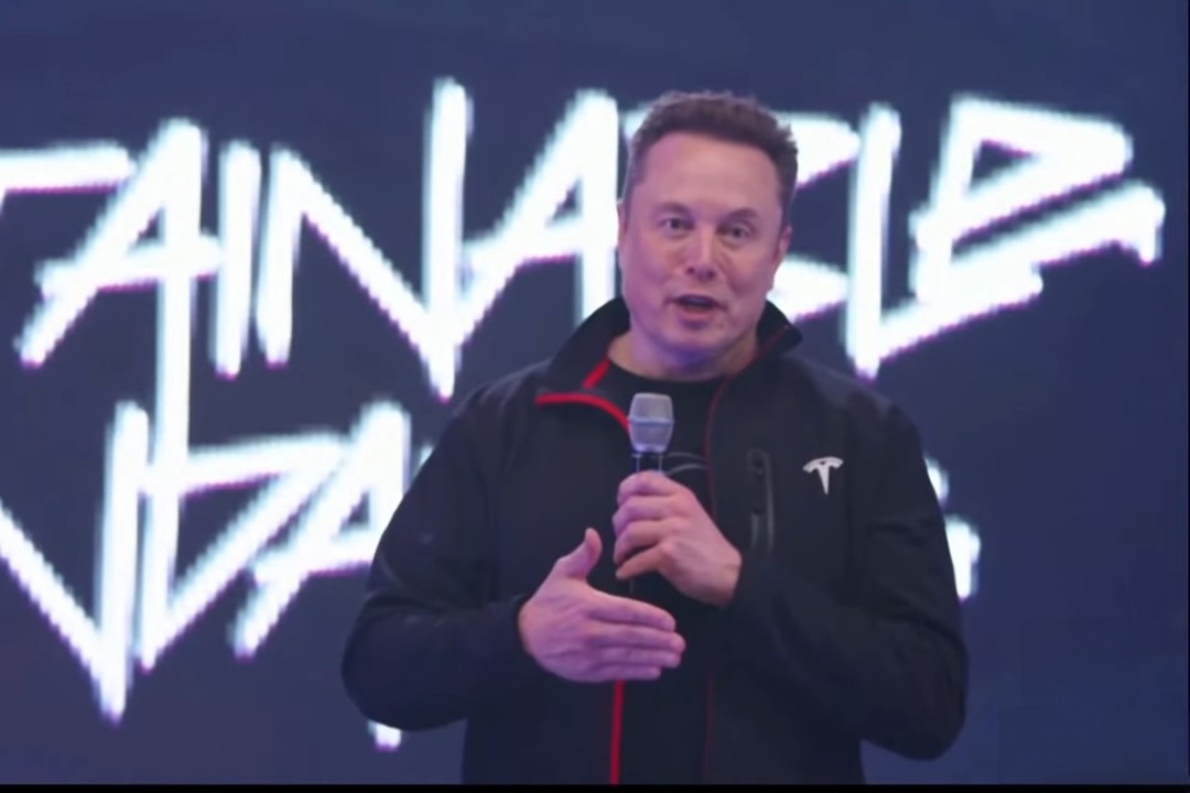 馬斯克宣布本周啟動「超大型晶圓廠」計畫　解決外部產能不足長期瓶頸