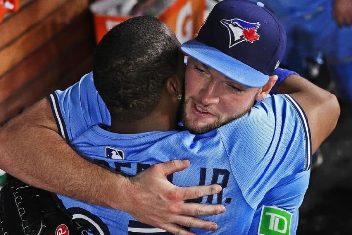 藍鳥6比1擊敗道奇 3勝聽牌 菜鳥投手耶薩維奇 秀超狂宰制力