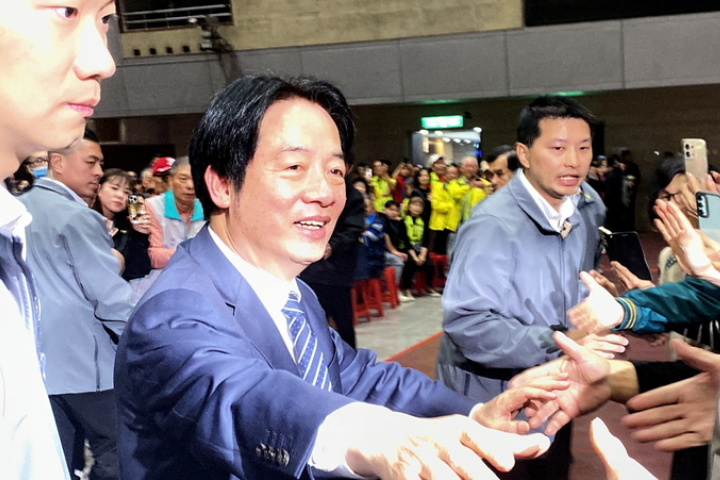 賴清德稱「憲法明文規定」　王鴻薇抓包：總統府急刪文遮羞下架