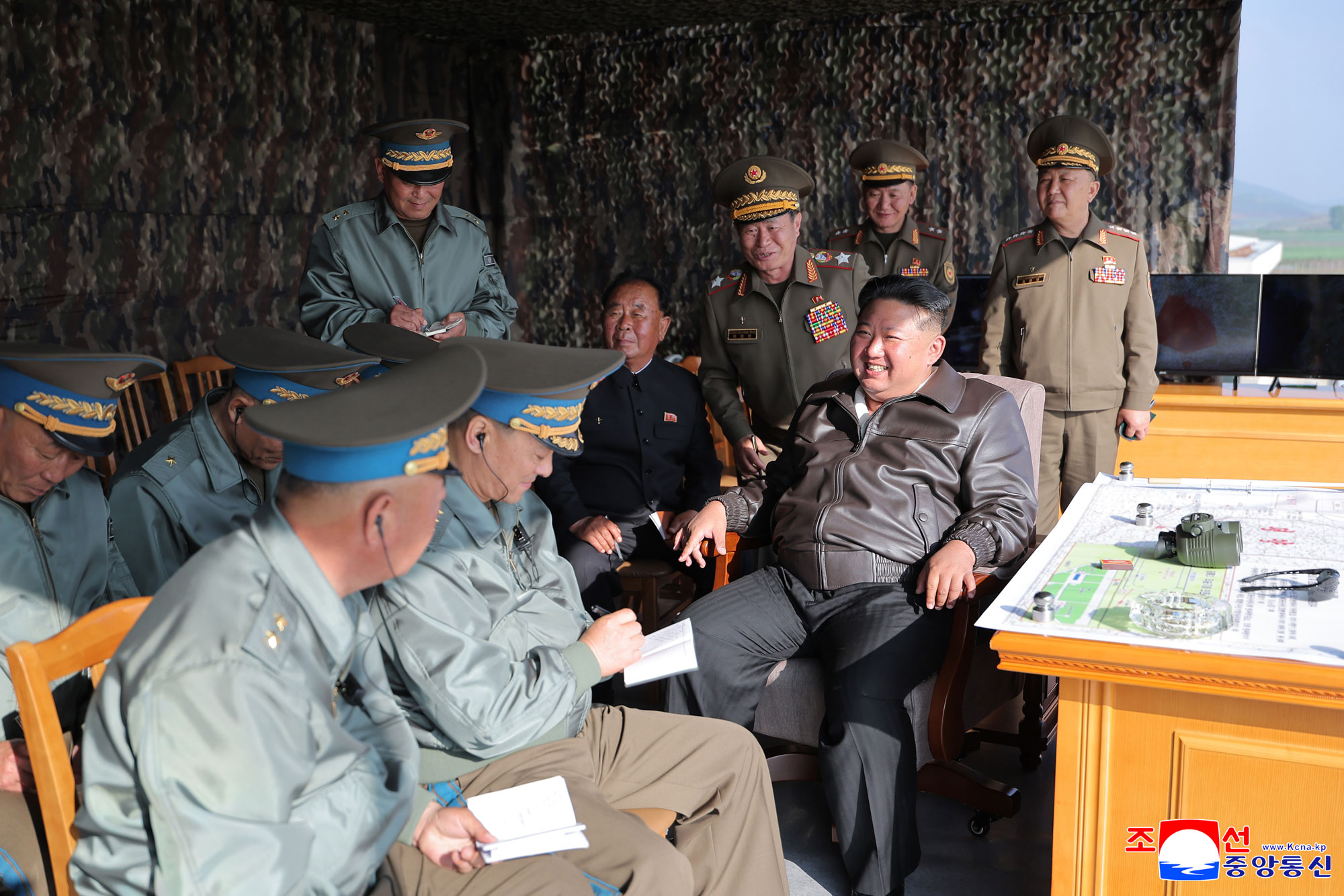 金正恩視察空軍演習 強調全軍備戰應對美國挑釁