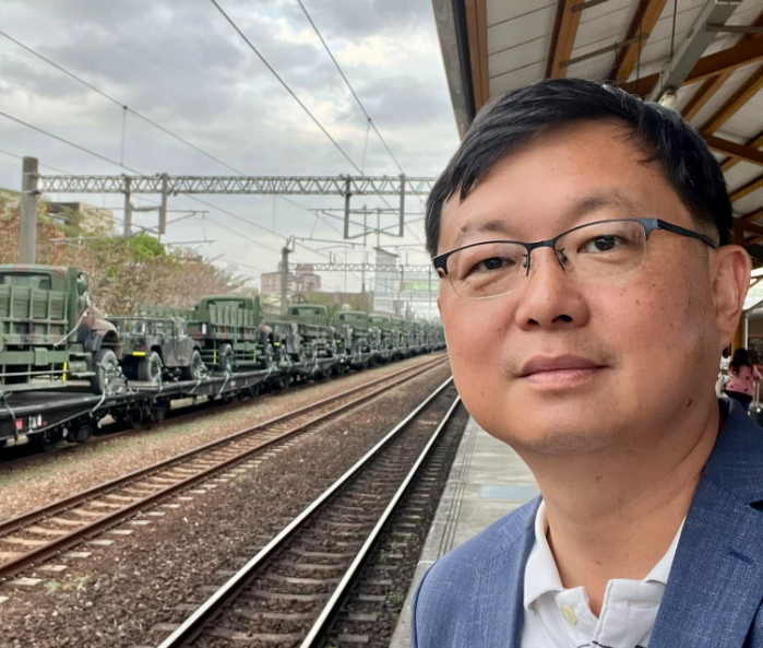 農委會前副主委李退之近年離開政壇、投入商界,今年卻遭爆料頻繁前往大陸洽商,甚至與國台辦官員同場出席活動,引發國安及統戰疑慮。圖/取自李退之臉書