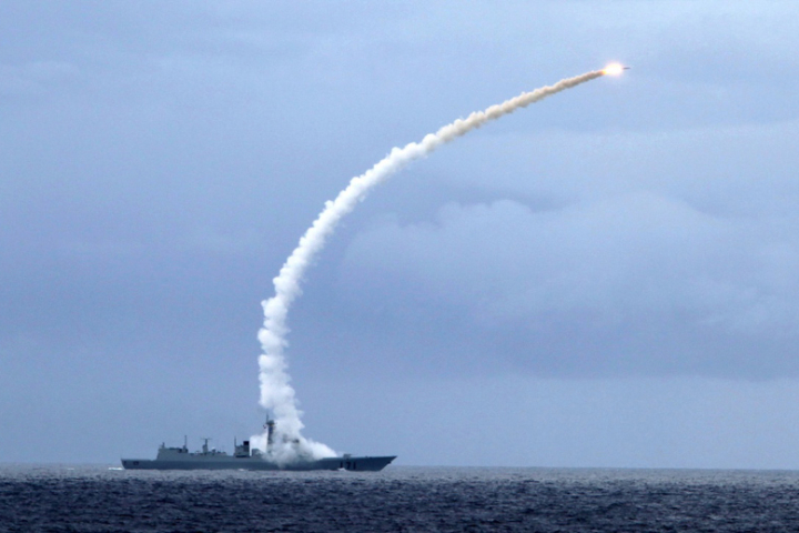 不滿高市早苗再爆軍演！陸宣布黃海南部8天實彈射擊　距九州僅900公里