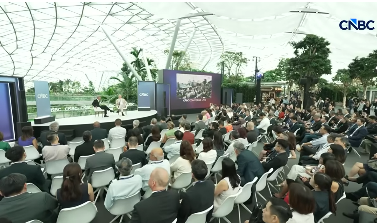 維文表示，新加坡、馬來西亞及印尼已達成共識，須確保國際船舶通行麻六甲海峽不受政治干擾，也決不收費。圖／翻攝自Vivian Balakrishnan YT頻道