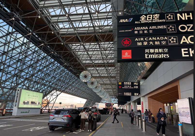 7月7日，中油調降汽柴油價格的同時，3家國籍航空卻因國際油價上漲而調漲燃油附加費。圖/中央社