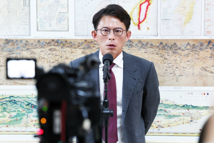 針對民進黨前秘書長林錫耀疑似介入司法人事，民眾黨立委黃國昌表示，將成立調查委員會徹查到底。圖/中央社