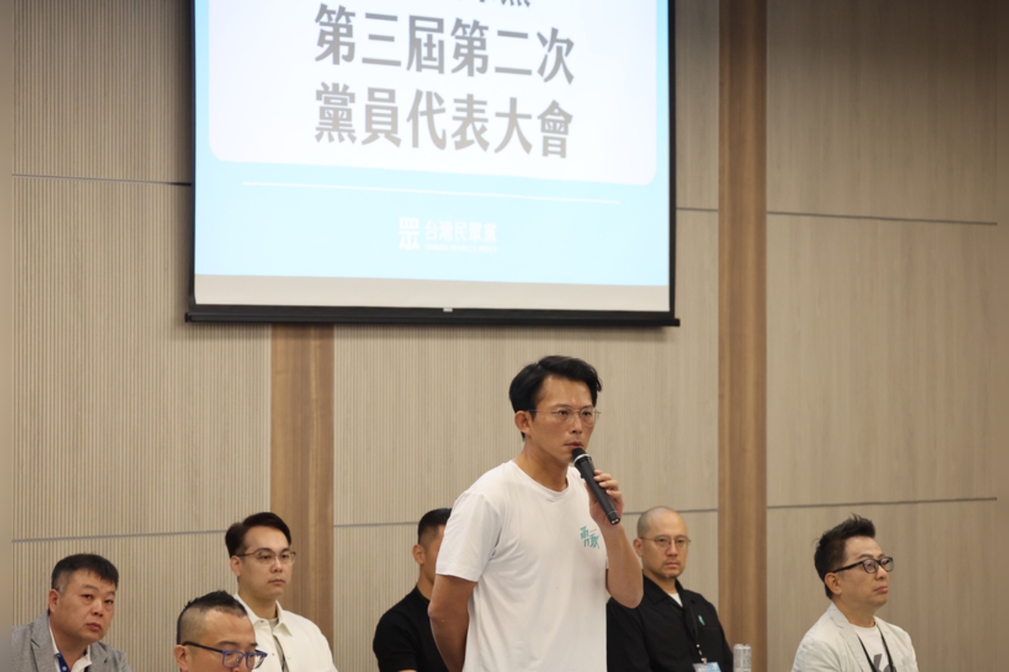 維持「2年條款」！ 黃國昌：若有變動應有柯文哲決定