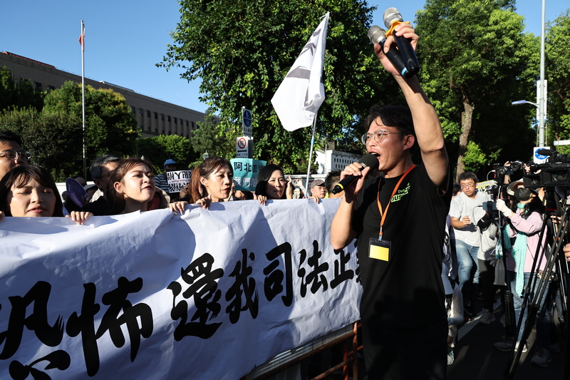 【梅花評論】我不認識我的家園土地了！