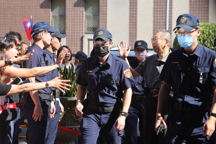 北檢要求禁接觸上百證人、沒有要押到死！柯文哲轟：很惡劣