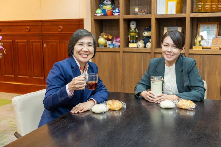 徐欣瑩為高虹安加油打氣　打響新竹縣市長選舉前哨戰