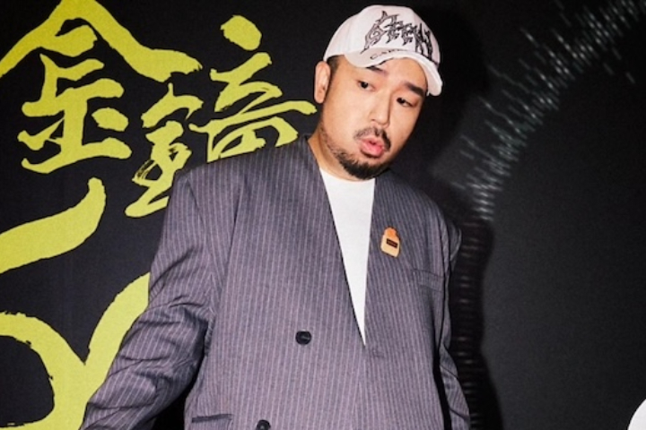 閃兵案藝人阿達投案　新北檢諭知30萬元交保