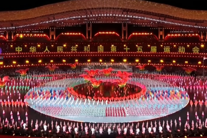 十五運盛大開幕！習近平伉儷親臨見證　機器人奏樂、鰲魚破空震全場