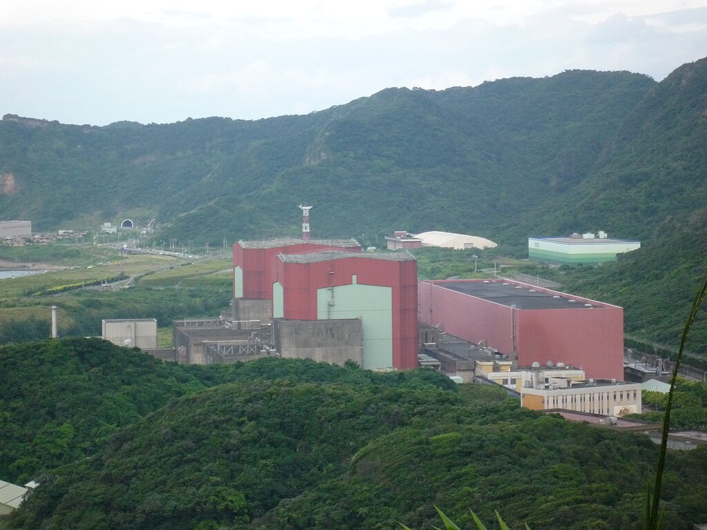 立委廖先翔說，核二廠對在地經濟有很強的支撐，蠻多在地民眾建議延役。圖／取自維基百科
