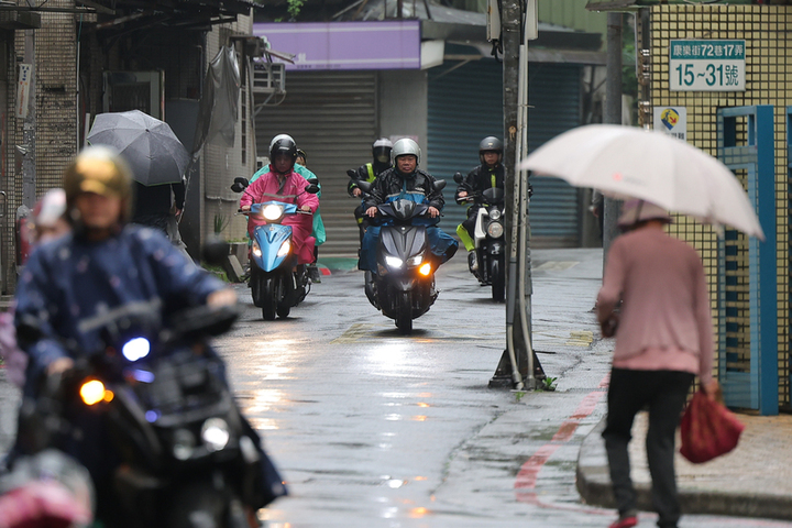 降雨機率增留意較大雨勢　各地有感降溫