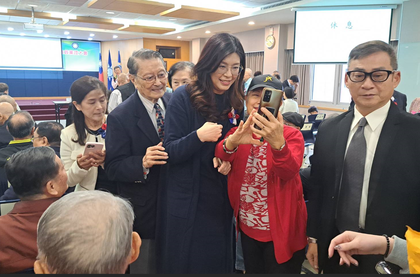 秋祭白恐受難者獲正面迴響　鄭麗文透露有80多歲228受難者家屬首次加入國民黨
