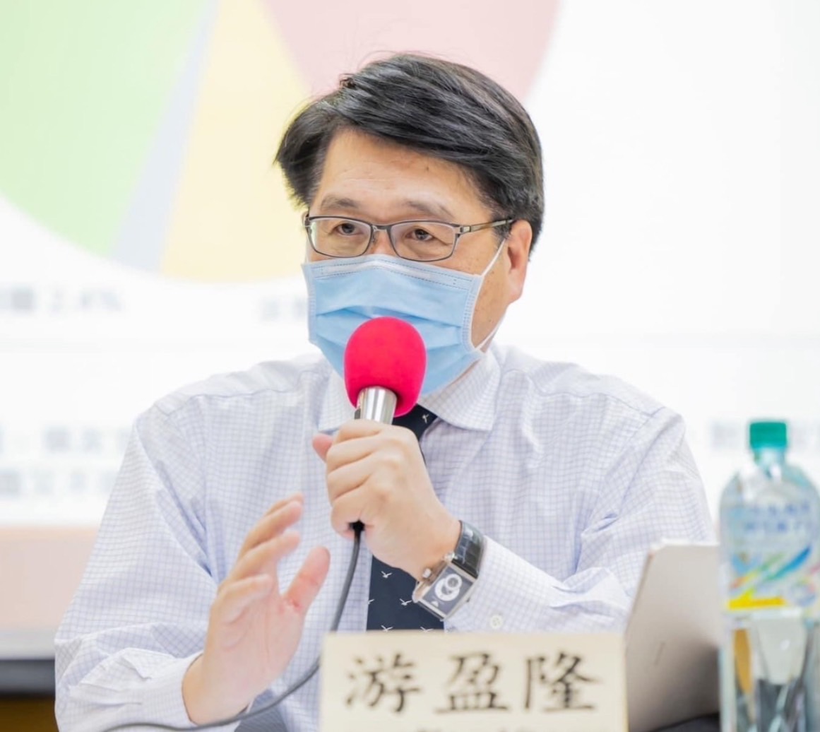 台灣民意基金會董事長游盈隆批，勞動部霸凌案比八掌溪事件還嚴重。圖／取自游盈隆臉書