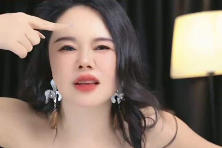 網紅周媛「性商課」遭立案調查  線下課程再被喊停