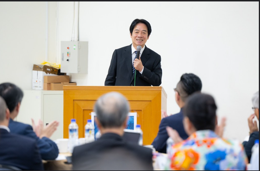 賴總統25日上午在台南與傳產業者座談提到，由於大陸出口美國的台灣鯛（羅非魚）被加徵高關稅，使得台灣出口的台灣鯛價格止跌回升。圖/取自總統府
