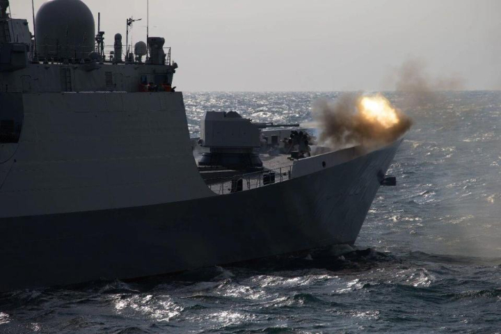 共軍透過去年底的正義使命對台軍演,對外傳達其拒止能力與美軍介入成本高昂的訊號。圖/取自新華社