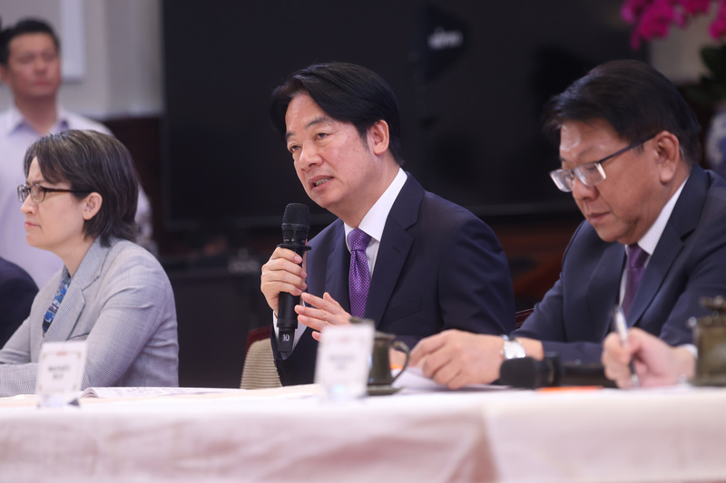如果賴清德要實現互不隸屬兩國論，竟應該把陸委會併入外交部，設立一個中國事務司。圖/中央社