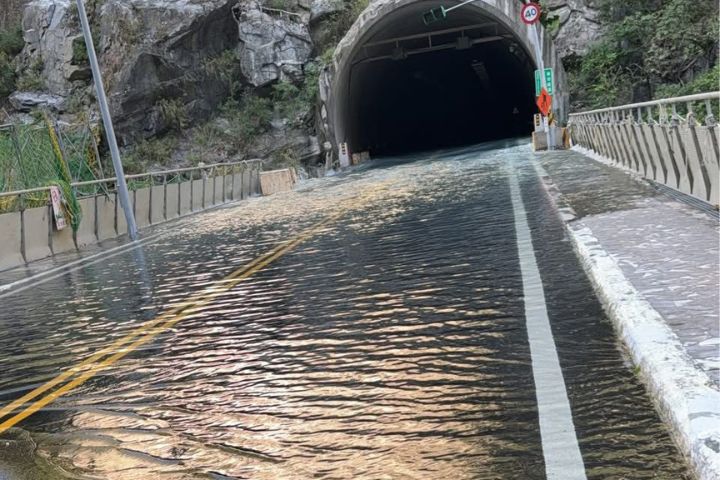 「燕子口堰塞湖」立霧溪湧水灌入靳珩隧道　太魯閣全面封園撤離