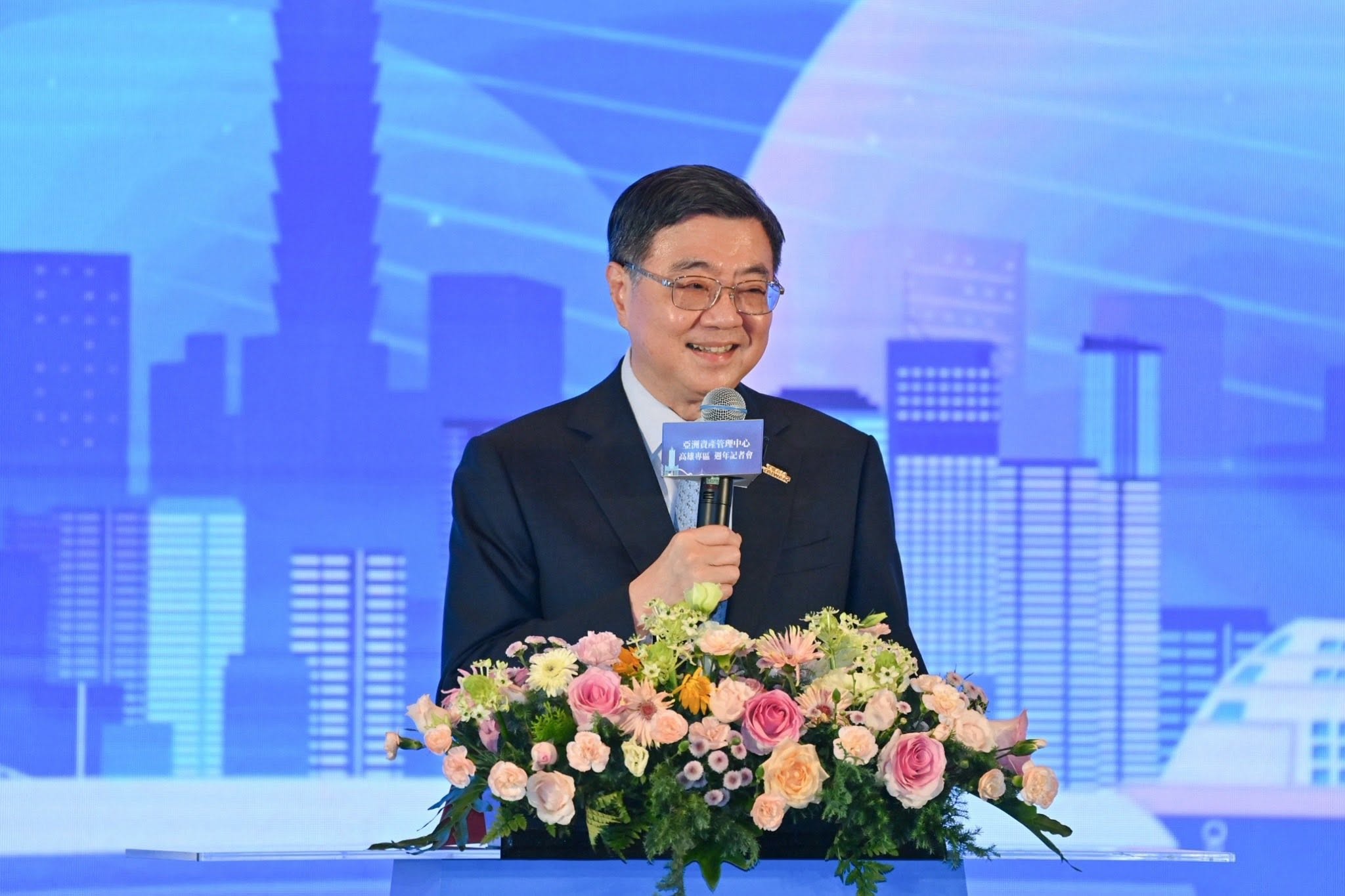 韓國瑜嗆卓榮泰「憲政自助餐」　卓反擊：韓院長讀了不少古書　忘了讀好憲法