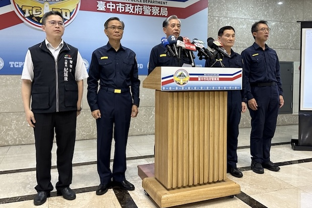 夜市辣椒水事件逆轉！分局長遭拔職　藍綠質疑不符合比例原則