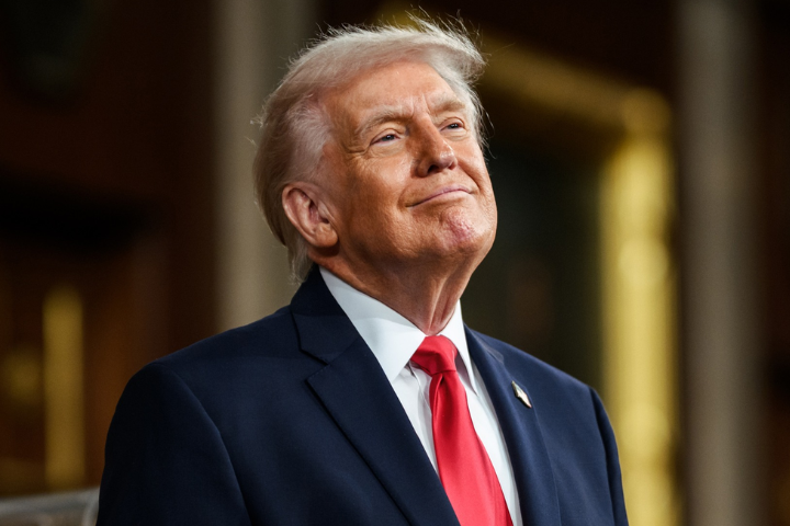 美國總統川普不斷強調MAGA（讓美國再次偉大），卻不尊重盟友意志，導致盟國對美國的信任度不斷下降。圖／取自The White House﻿  FB