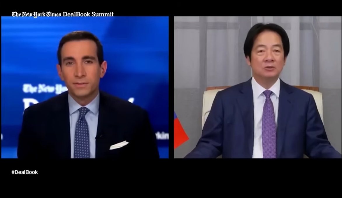 也是在《紐約時報》的同一場合，總統賴清德（右）接受索金的視訊專訪。圖／截取自 New York Times Events YT頻道