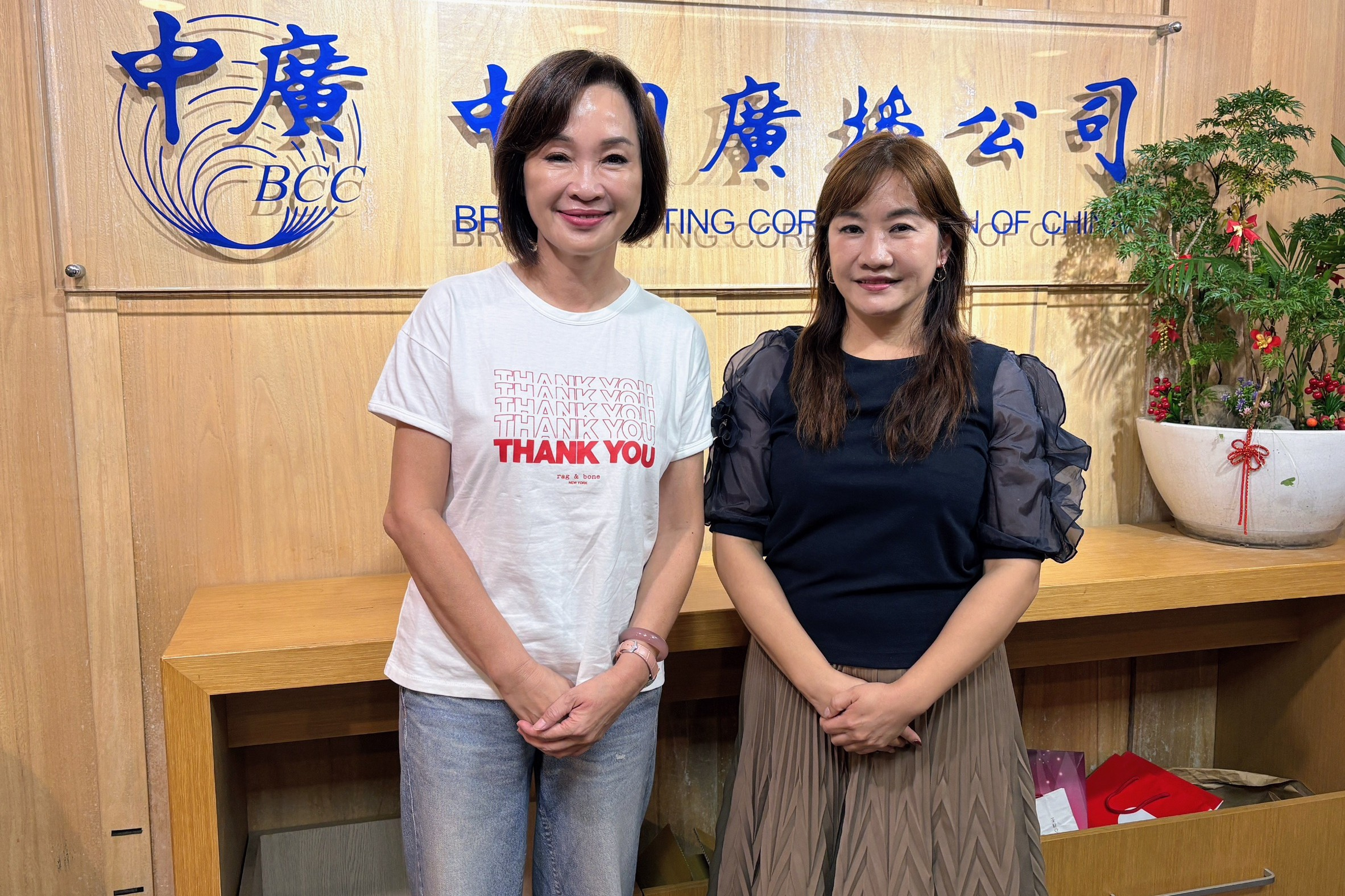 柯志恩一句吃屏東蕉遭批「心不在高雄」　王淺秋嘆：連假交通無人管、香蕉搞分化