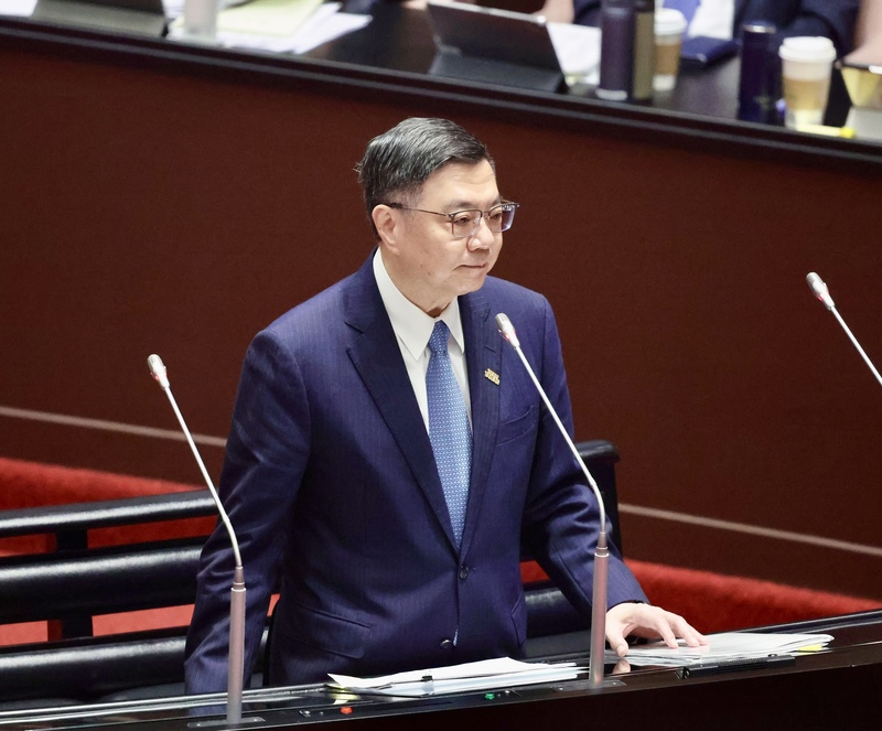 行政院長卓榮泰強調，他會找經濟部長卓榮泰來談一談。圖/中央社