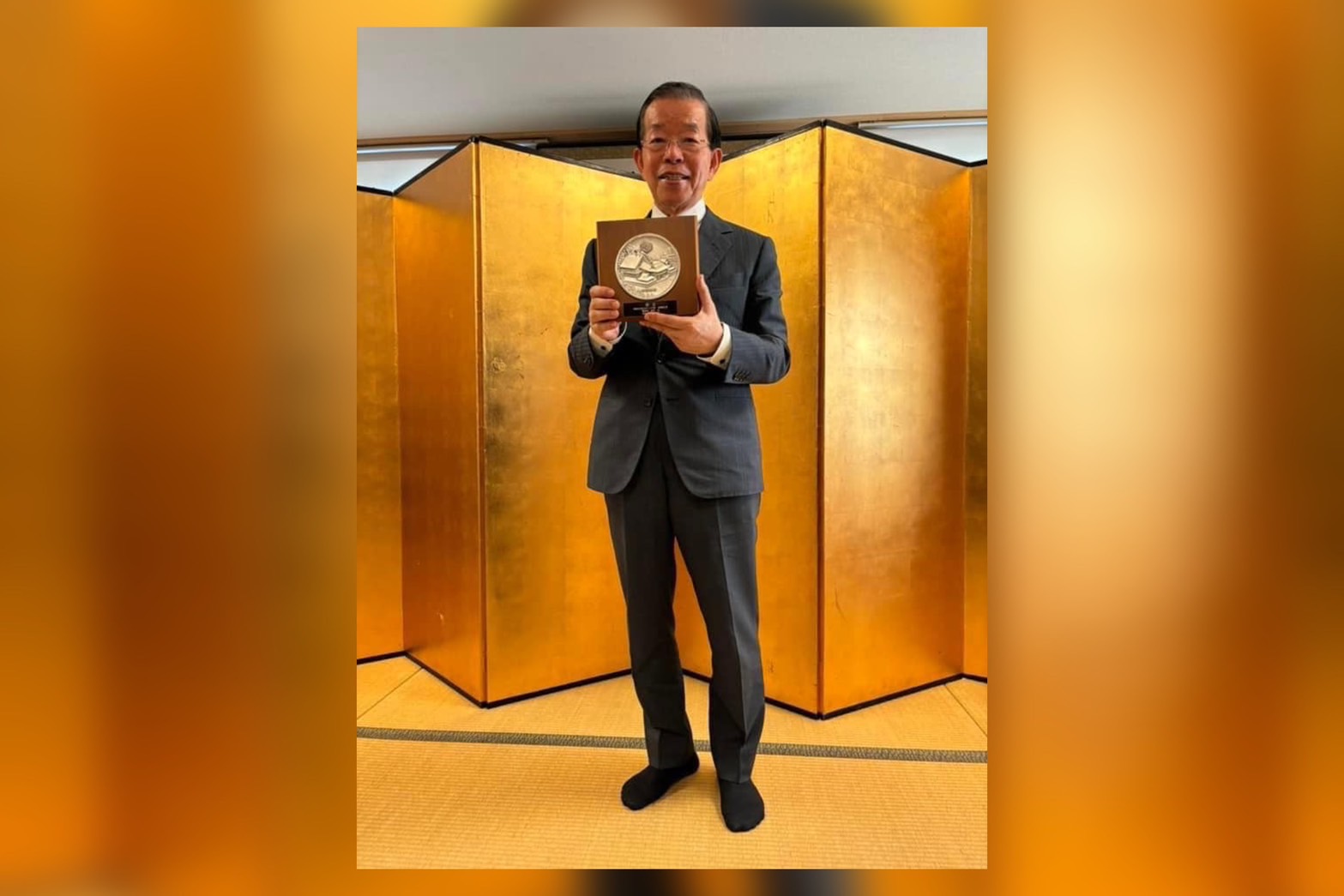 前駐日代表謝長廷在臉書上透露日本戶籍國籍欄開放填台灣背後的過程。圖/取自謝長廷臉書
