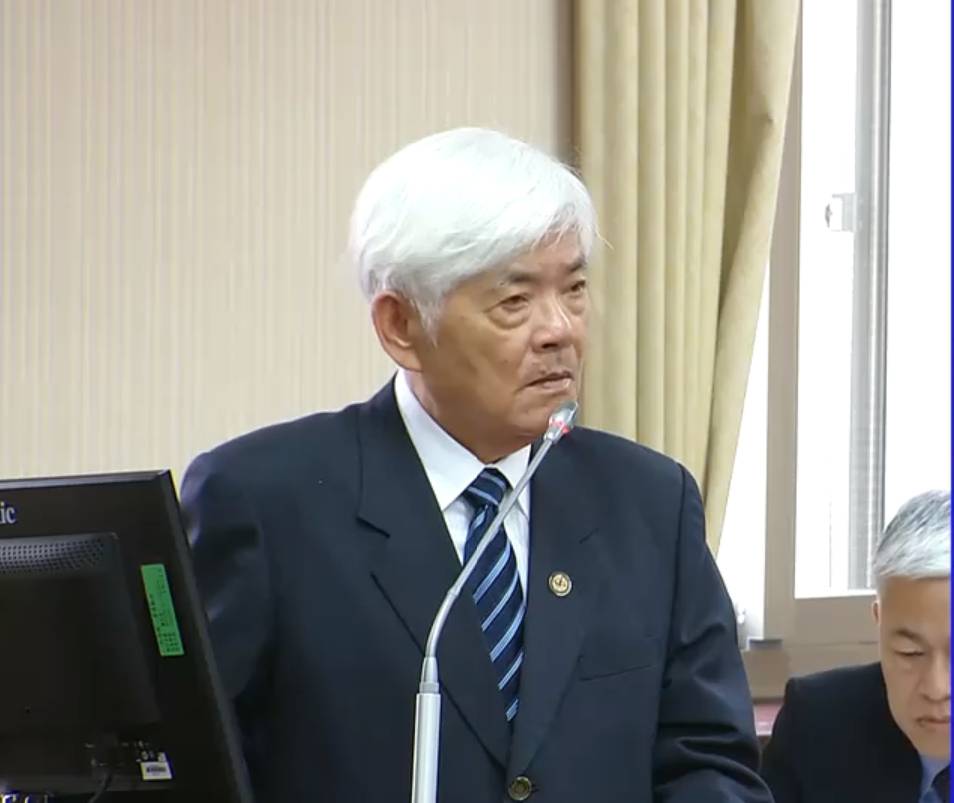 中選會17日公布立委罷免案連署截止日，圖為中選會主委李進勇。圖/翻攝自國會頻道