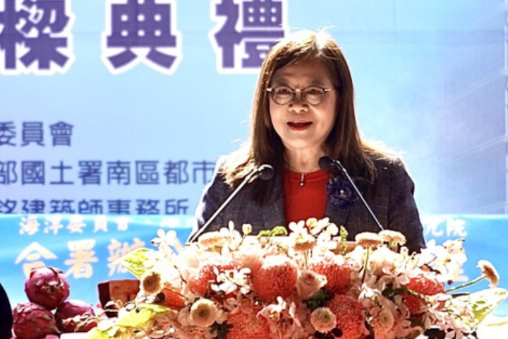 女裝總經理空降海委會編委！海洋白皮書成「洗經歷」工具