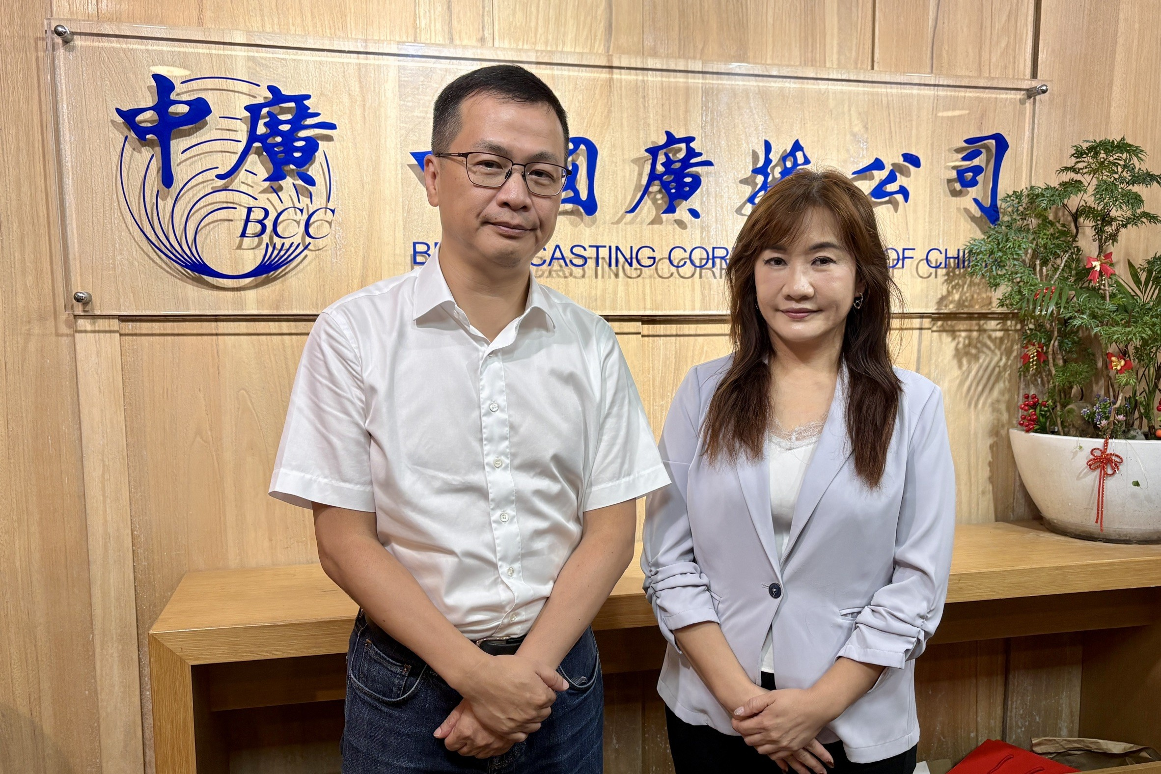 沈伯洋當年稱「提供毒品給吸毒者」　羅智強：沈「更大目的」恐怕是吸毒除罪化