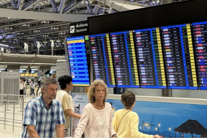 中東戰火衝擊全球航空　亞歐航線大亂、票價飆漲9倍