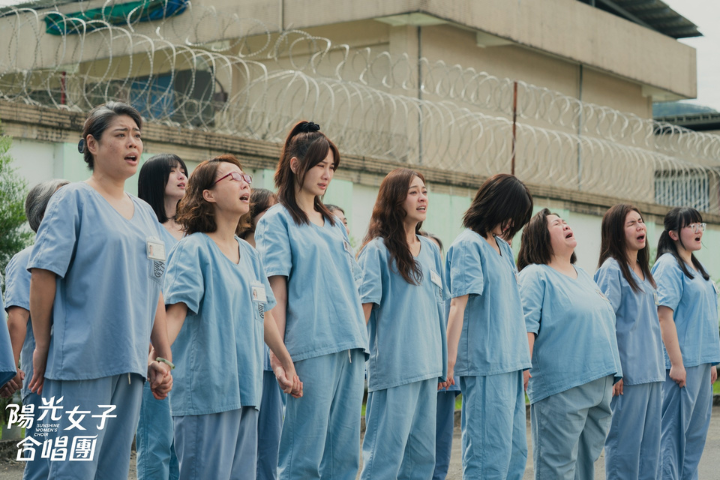 《陽光女子合唱團》拿千萬補助矮化台灣惹議　學者：民進黨赴陸誰不是拿台胞證