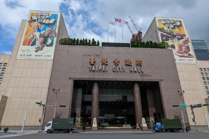 法院審理後認為，士林地政事務所未能防堵虛偽登記，依《土地法》判決台北市政府須賠償1612萬元及利息。圖/取自lefthook chen Google Maps