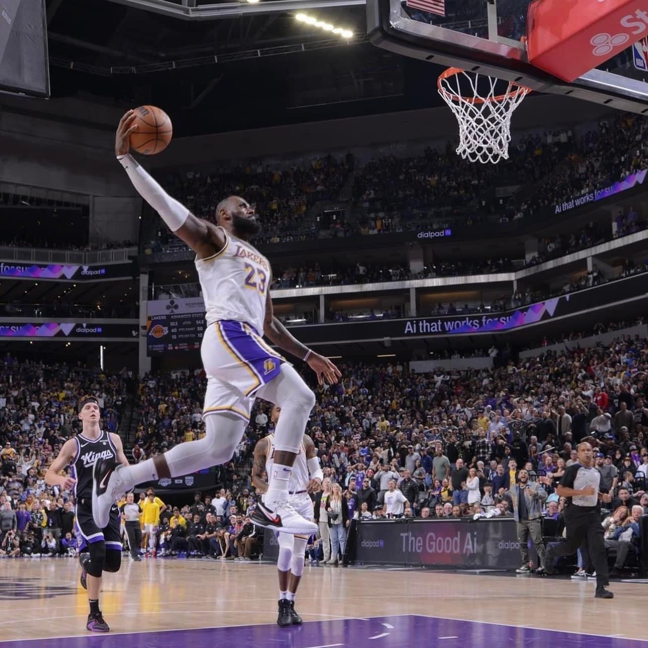 39歲詹姆斯是NBA史上吸金能力最強的球員。圖/取自詹姆斯臉書