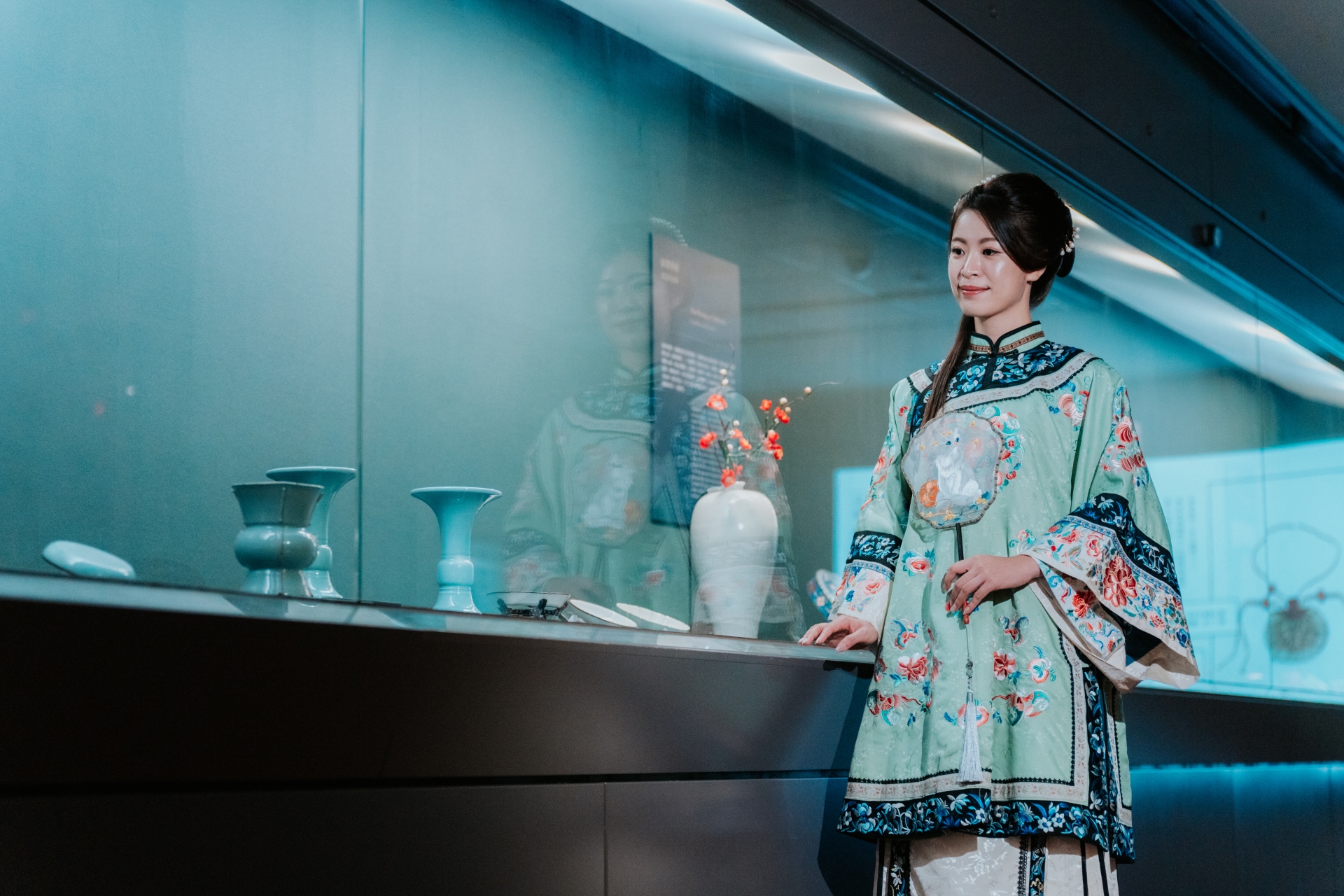 「2024故宮之夜」結合「看得見的紅樓夢」特展，邀請民眾沉浸文學、藝術的美學世界。