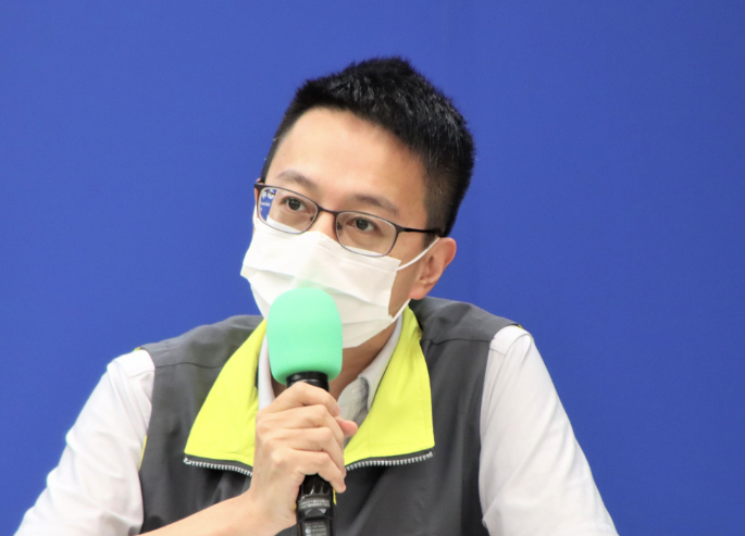 疾病管制署今（27日）公布上週新增6例本土類鼻疽病例。圖為疾管署發言人羅一鈞。圖/取自羅一鈞臉書